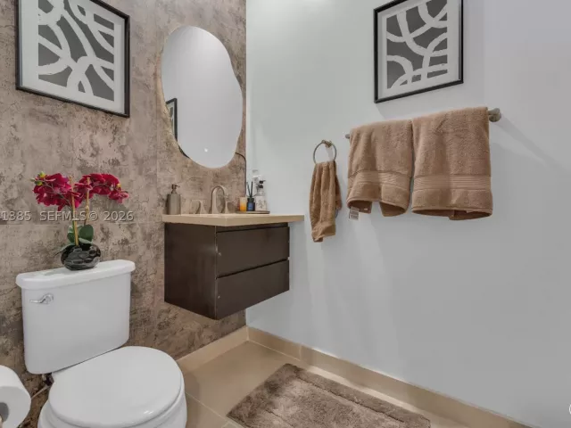 Продажа дома по адресу 11537 SW 13th Ct - фото 8899323