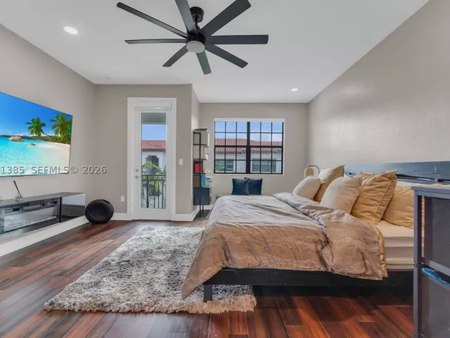 Продажа дома по адресу 11537 SW 13th Ct - фото 8899325