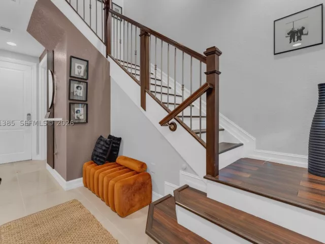 Продажа дома по адресу 11537 SW 13th Ct - фото 8899308