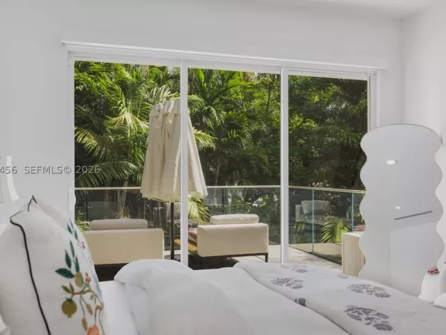 Продажа дома по адресу 3901 Kumquat Ave - фото 8888909