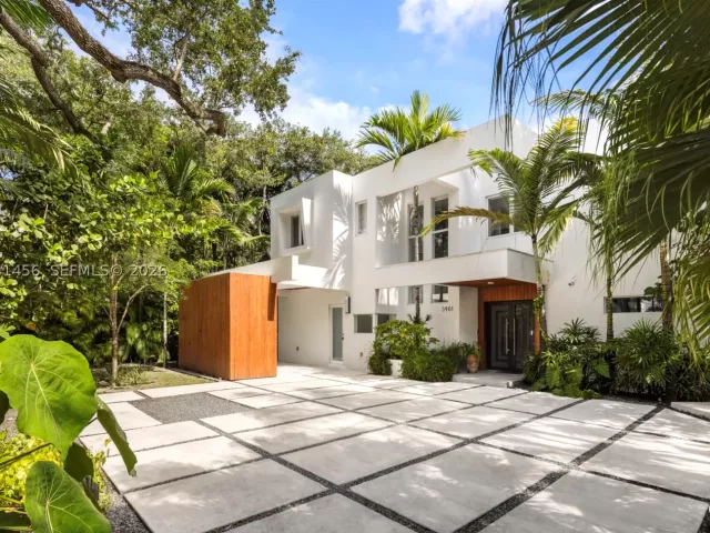 Продажа дома по адресу 3901 Kumquat Ave - фото 8888893