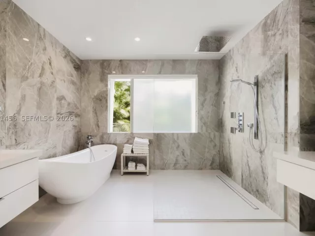 Продажа дома по адресу 3901 Kumquat Ave - фото 8888911