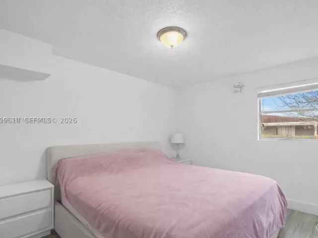 Продажа дома по адресу 65 NW 118th St - фото 8862593