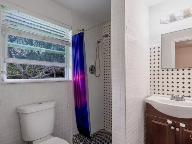 Продажа дома по адресу 65 NW 118th St - фото 8862594
