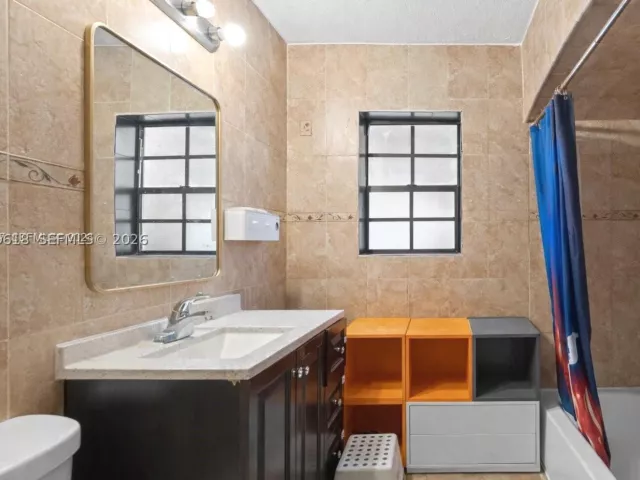 Продажа дома по адресу 65 NW 118th St - фото 8862596