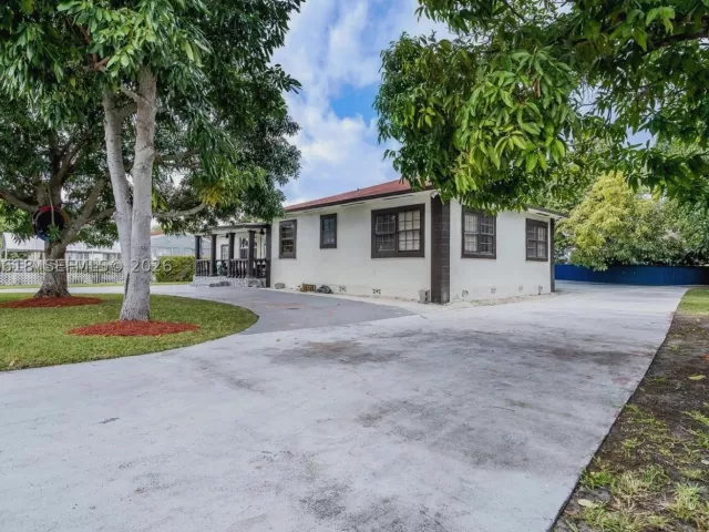 Продажа дома по адресу 65 NW 118th St - фото 8862585