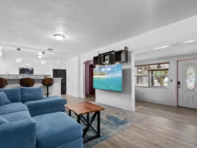 Продажа дома по адресу 65 NW 118th St - фото 8862587