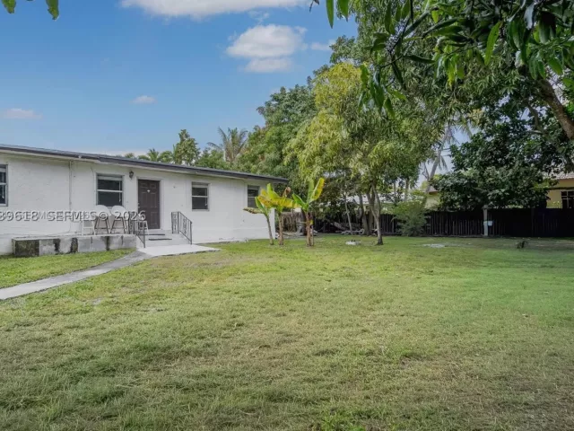 Продажа дома по адресу 65 NW 118th St - фото 8862592