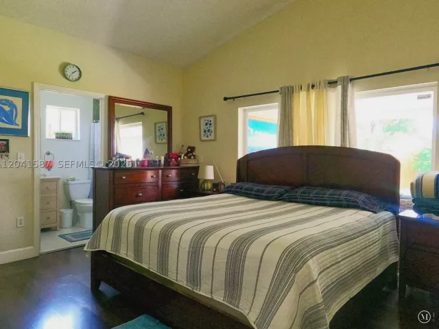 Продажа дома по адресу 17700 SW 145th Ave - фото 8862785