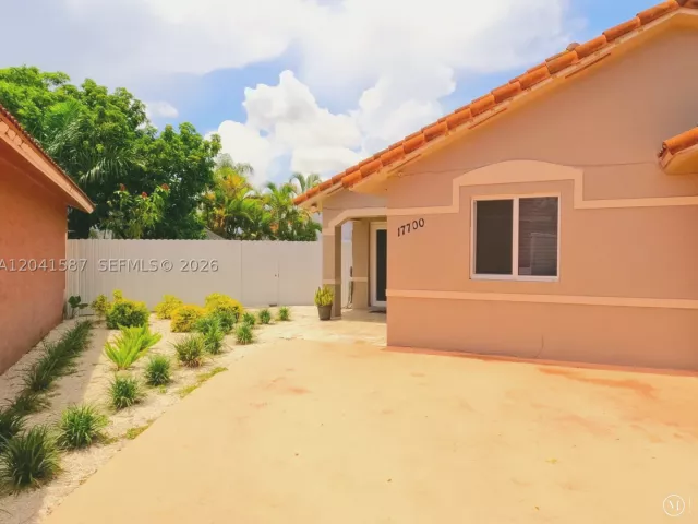 Продажа дома по адресу 17700 SW 145th Ave - фото 8862775