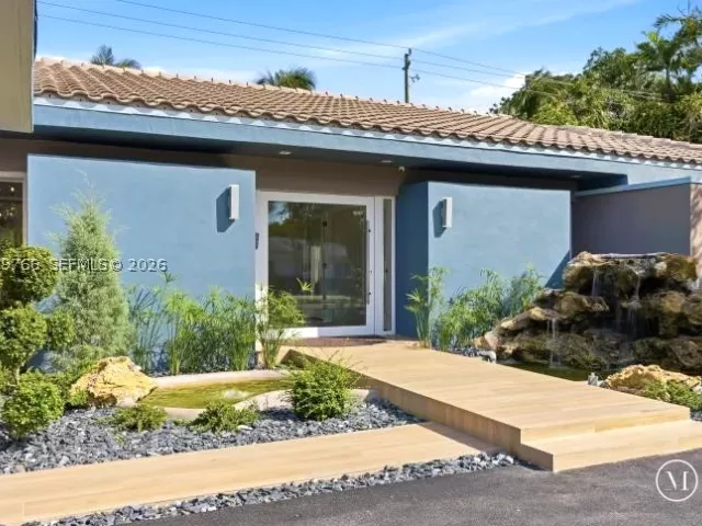 Продажа дома по адресу 291 E Shore Dr E - фото 9334965