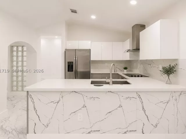 Продажа дома по адресу 11491 SW 72nd Ter - фото 9196316