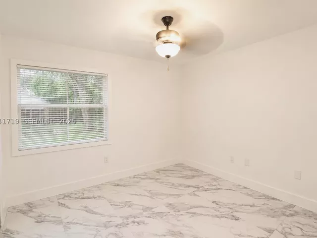 Продажа дома по адресу 11491 SW 72nd Ter - фото 9196331