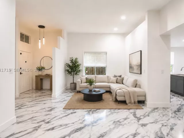 Продажа дома по адресу 11491 SW 72nd Ter - фото 9196311