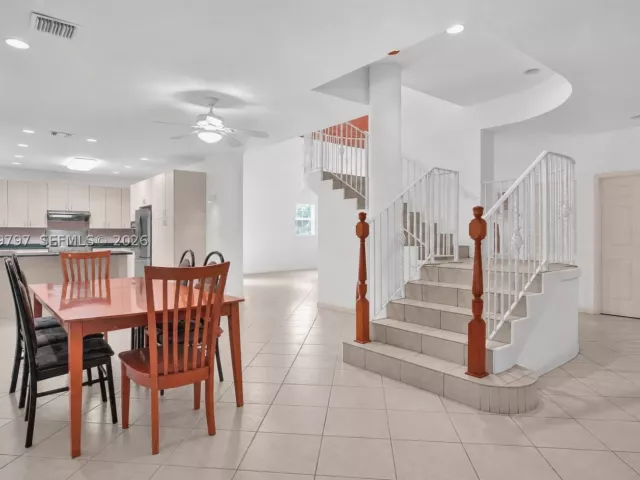 Продажа дома по адресу 33300 SW 202nd Ave - фото 8865332