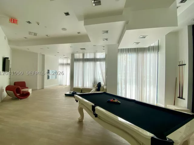 Квартира в аренду номер3813 - фото 9094990