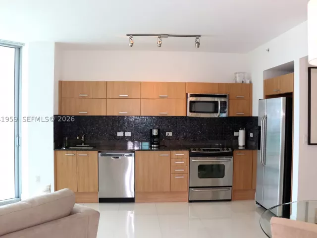Квартира в аренду номер3813 - фото 9095045