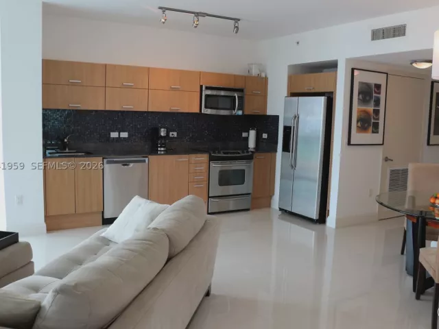 Квартира в аренду номер3813 - фото 9095049