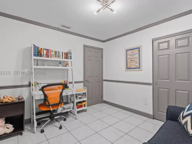 Продажа дома по адресу 15031 SW 154th Ter - фото 8918095