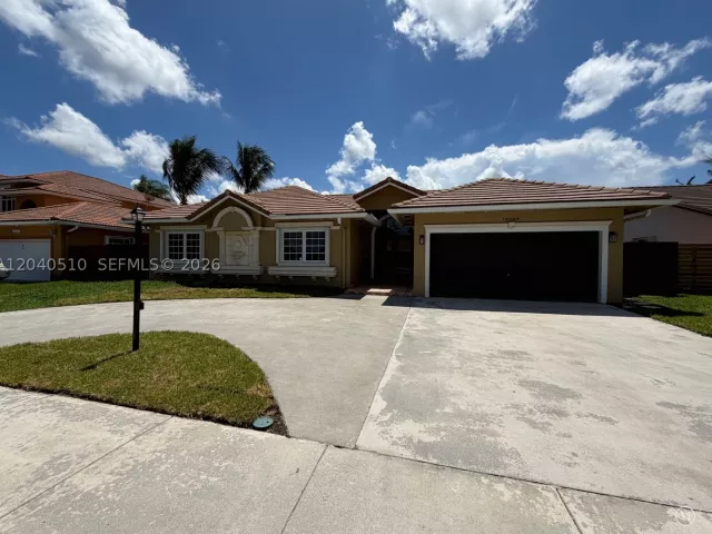 Продажа дома по адресу 15836 SW 144th Pl - фото 8871033