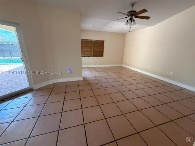 Продажа дома по адресу 15836 SW 144th Pl - фото 8871036
