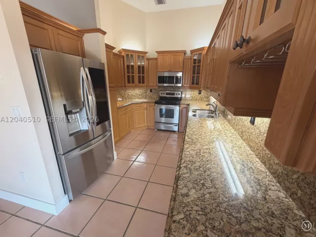 Продажа дома по адресу 15836 SW 144th Pl - фото 8871039