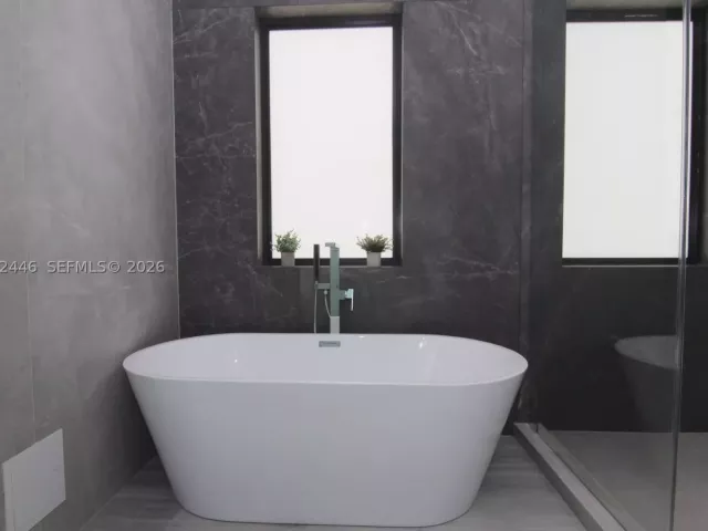 Продажа дома по адресу 3540 Oak Ave - фото 8924798