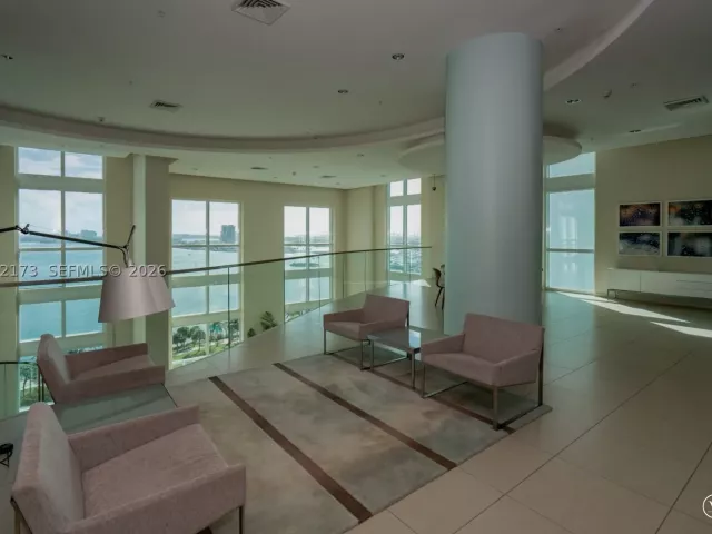 Продажа квартиры # - фото 9016465