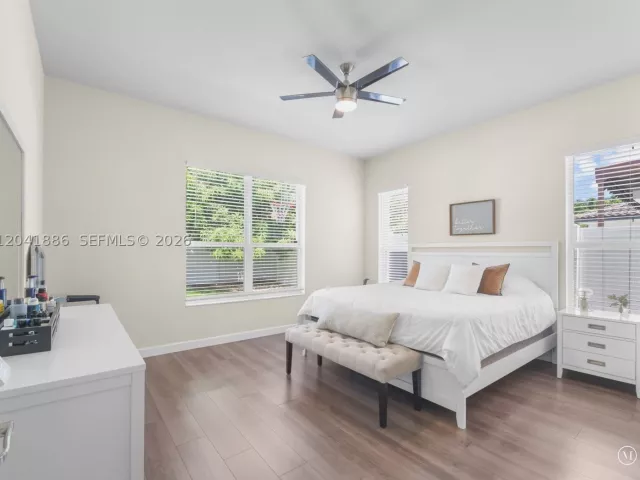 Продажа дома по адресу 9171 SW 172nd Ave - фото 8865044