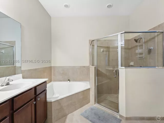 Продажа дома по адресу 9171 SW 172nd Ave - фото 8865048