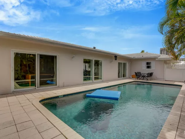 Продажа дома по адресу 1211 Bimini Lane - фото 9270631