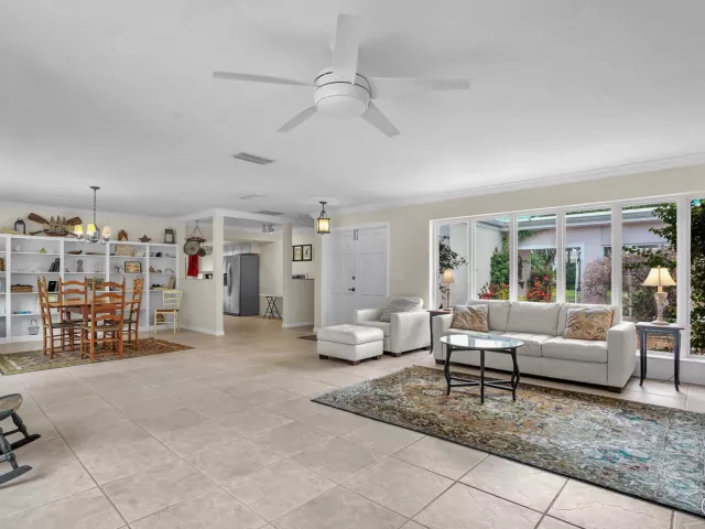 Продажа дома по адресу 1211 Bimini Lane - фото 9270634