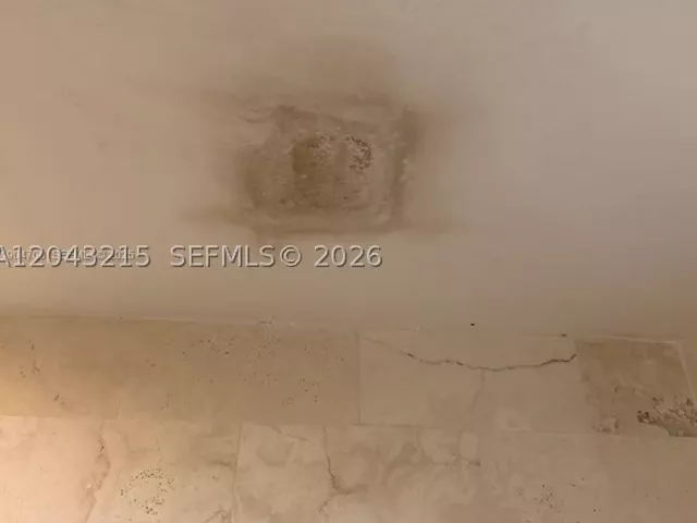 Продажа дома по адресу 5600 SW 74th Ct - фото 8865344