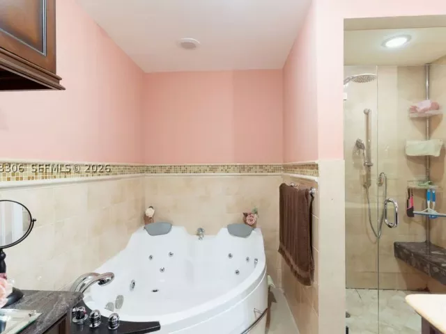 Продажа дома по адресу 13370 SW 34th St - фото 8877391