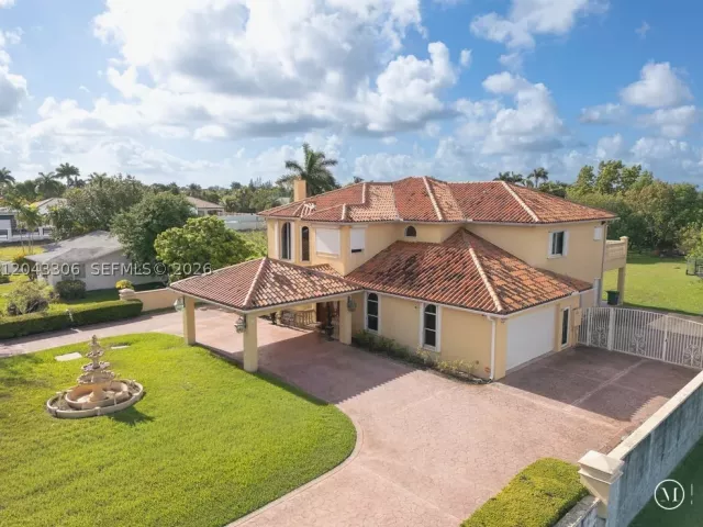Продажа дома по адресу 13370 SW 34th St - фото 8877382