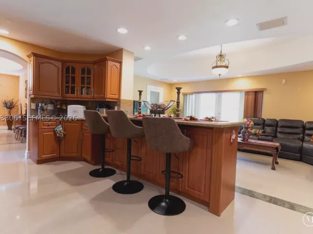 Продажа дома по адресу 13370 SW 34th St - фото 8877388