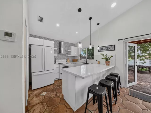 Продажа дома по адресу 15307 SW 52nd Ter - фото 8887405