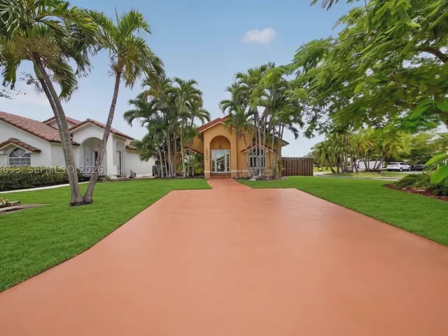 Продажа дома по адресу 15307 SW 52nd Ter - фото 8887396