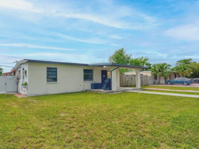 Продажа дома по адресу 9840 SW 48th St - фото 8879755
