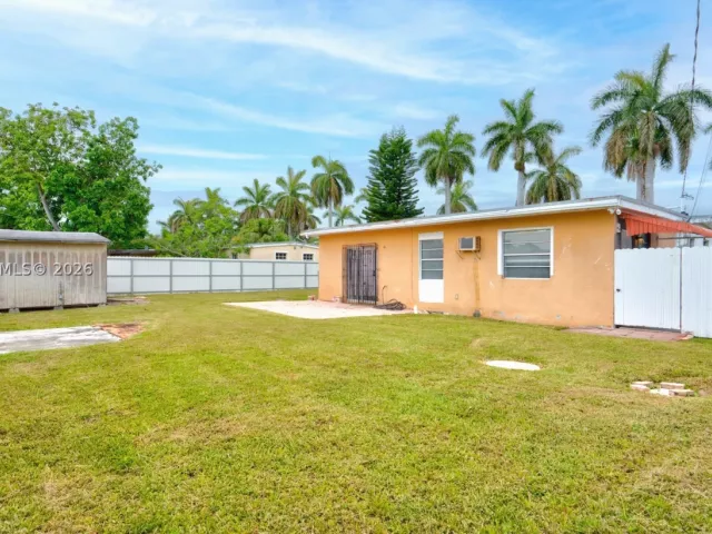 Продажа дома по адресу 9840 SW 48th St - фото 8879758