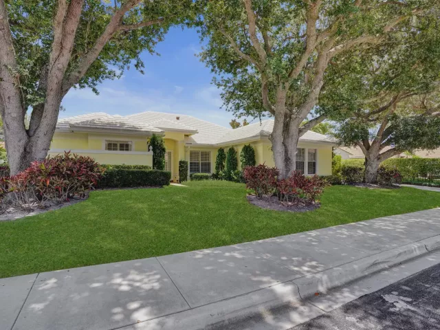 Продажа дома по адресу 2760 Tecumseh Drive - фото 8879586