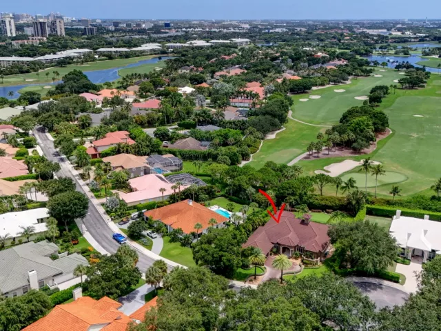 Продажа дома по адресу 2773 Tecumseh Drive - фото 8911164