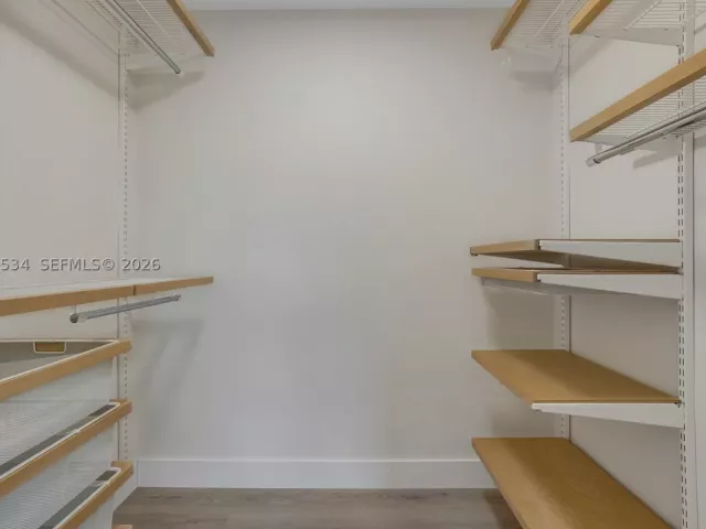 Продажа дома по адресу 5718 NE 15th Ave - фото 9047545