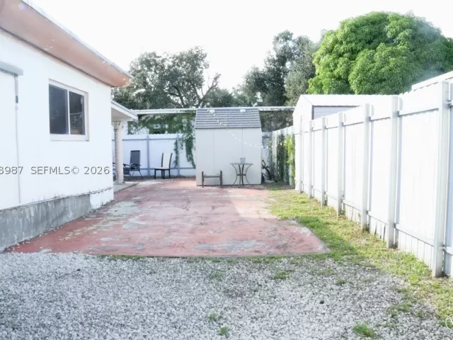 Продажа дома по адресу 2955 NW 102nd St - фото 8866761