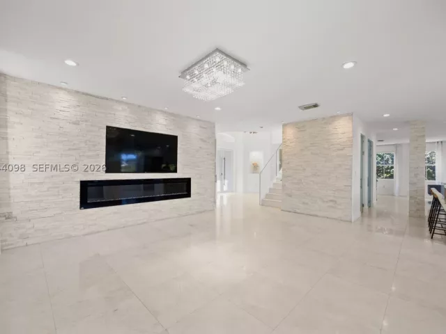 Продажа дома по адресу 12235 SW 121st Ter - фото 8868177