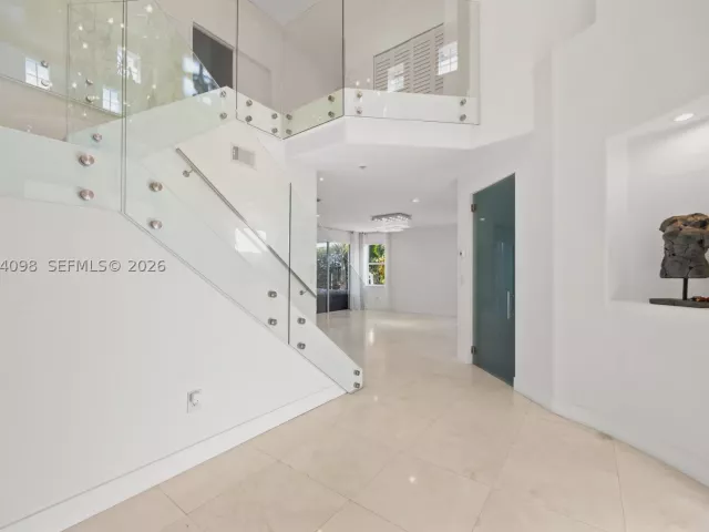 Продажа дома по адресу 12235 SW 121st Ter - фото 8868173