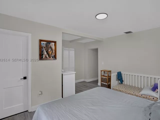 Продажа дома по адресу 2446 Mckinley St - фото 8874629