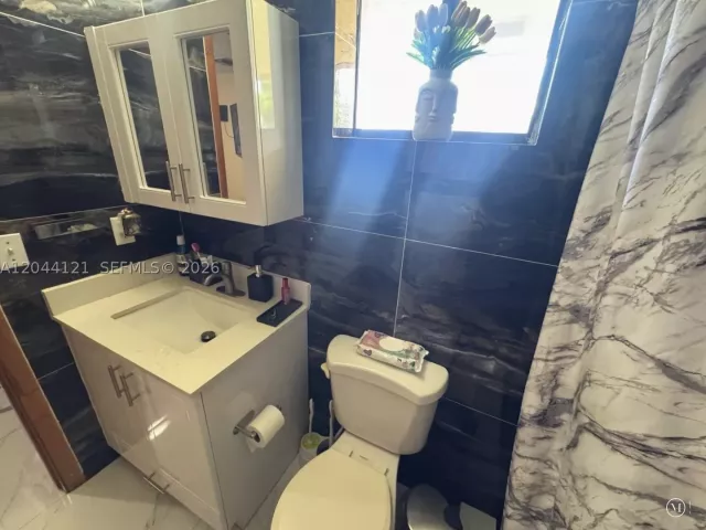 Продажа дома по адресу 5923 Fillmore St - фото 8902055