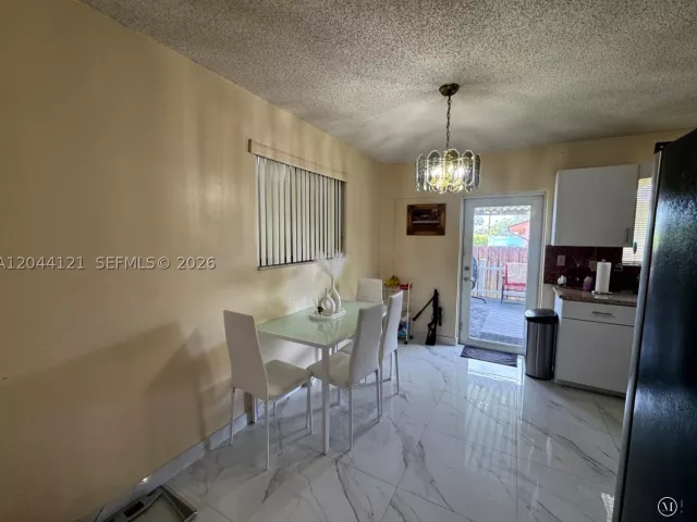 Продажа дома по адресу 5923 Fillmore St - фото 8902052