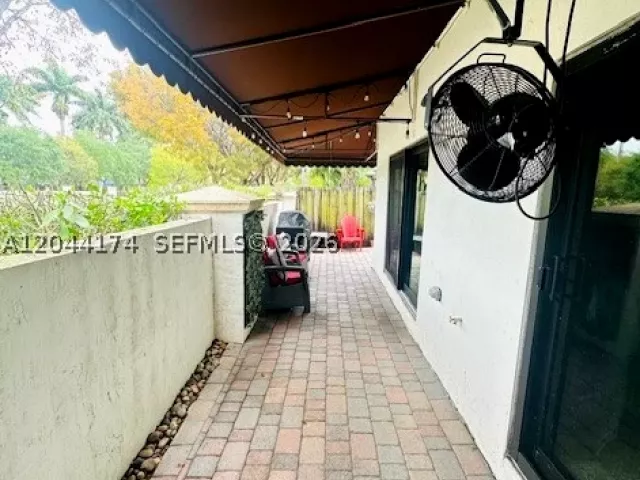 Продажа дома по адресу 4318 NW 113th Pl - фото 8866872